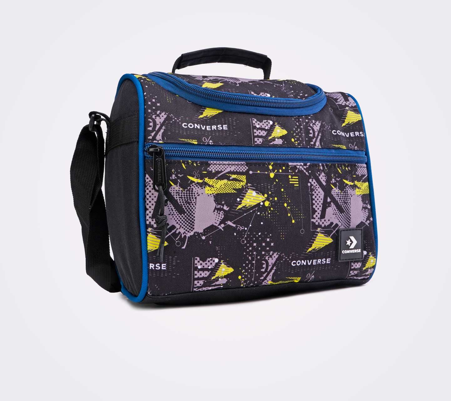 Lonchera Converse BTS 24 Multicolor y Contrastes Amarillos Unisex Vista tres cuartos
