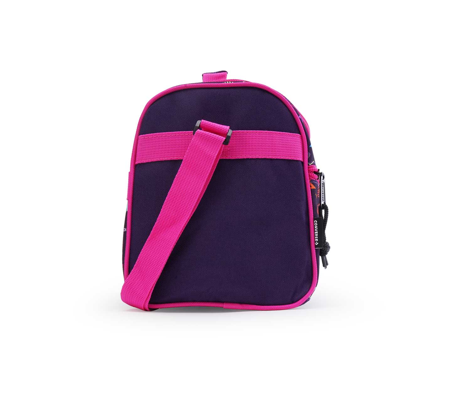 Lonchera Converse BTS 24 Multicolor con Fondo Lila Unisex Vista lateral
