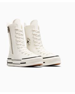 Tenis Converse de Plataforma Chuck 70 Plus Blancos en Bota de Lona para Mujer Vista lateral derecha del par
