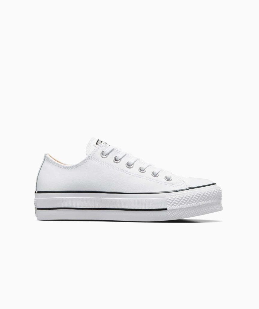 Tenis Converse de Plataforma Lift Blancos en Choclo de Piel para Mujer Vista lateral exterior pie derecho