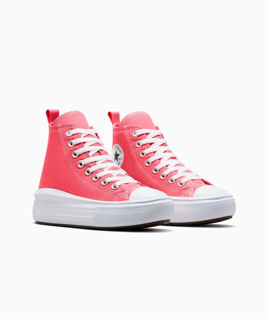 Tenis Converse de Plataforma Move Rosas en Bota de Lona para Chico Vista lateral derecha del par