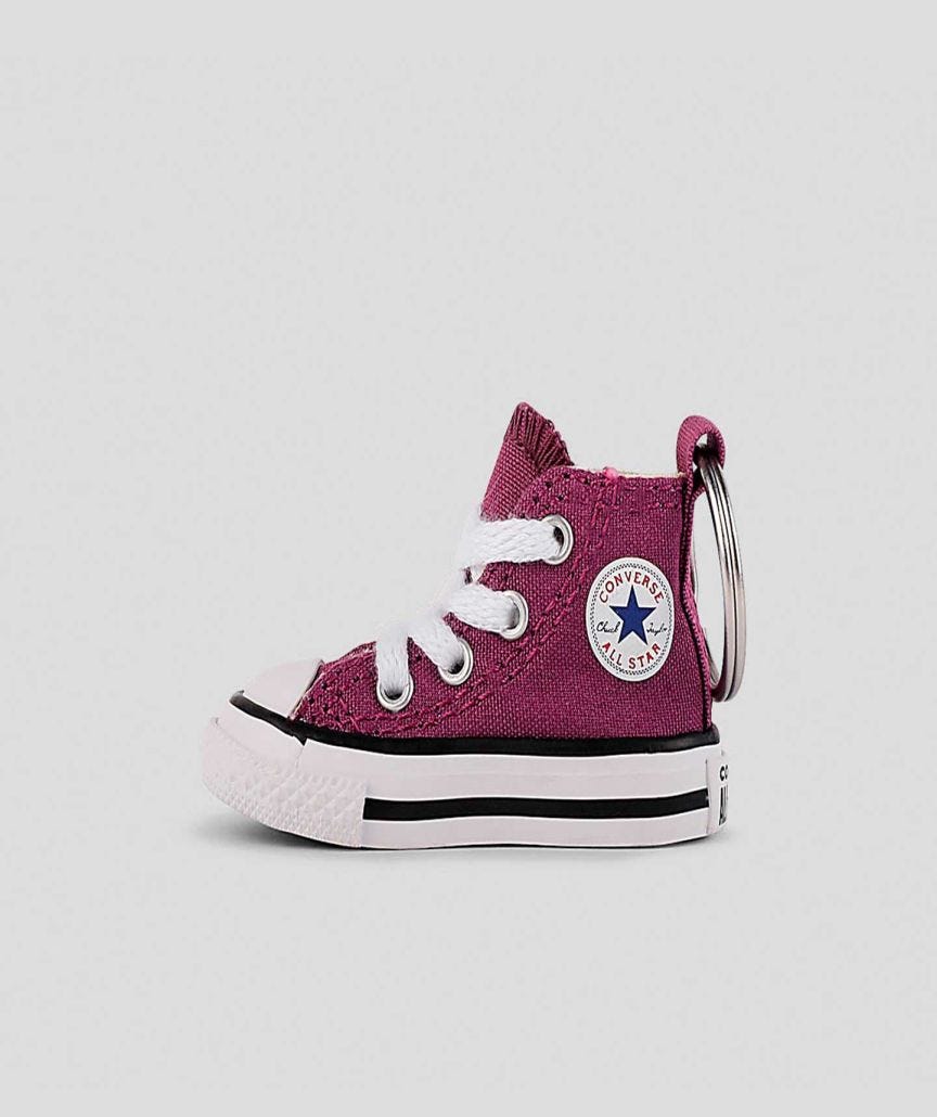 Llavero Converse Chuck Taylor Morado Unisex Patch