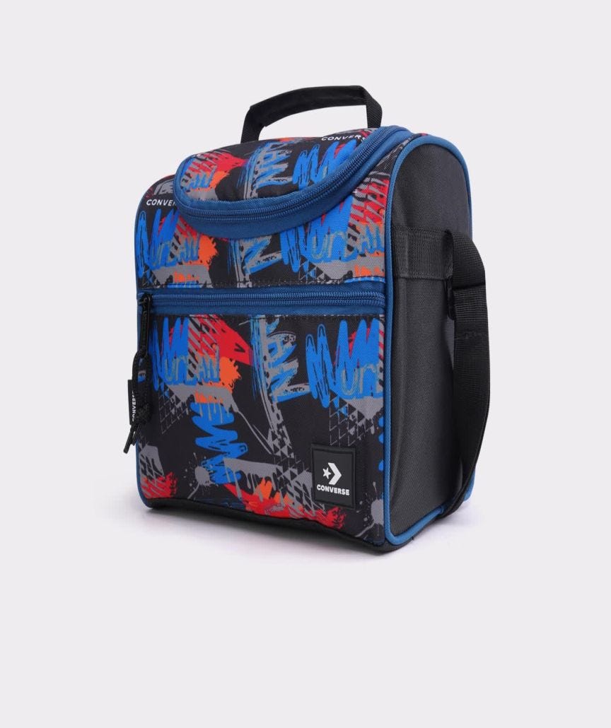 Lonchera Converse BTS 24 Multicolor con Fondo Negro Unisex Vista tres cuartos