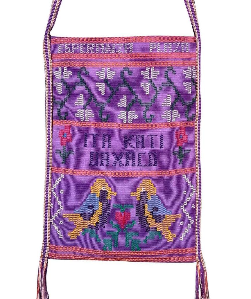 Morral morado unión por Esperanza Plaza Vista frontal
